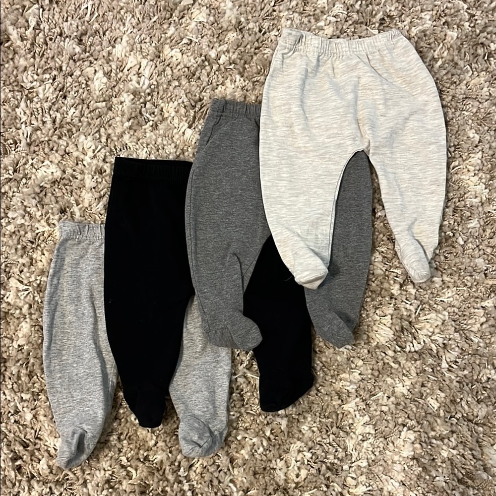 Set of Baby Footed Pants in Gray and Black